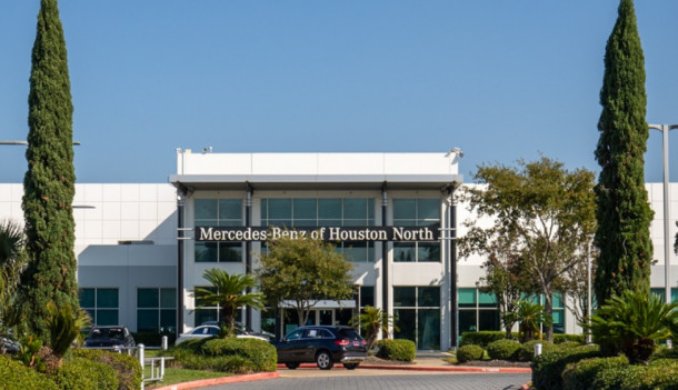 Mercedes-Benz of Houston North Service Center